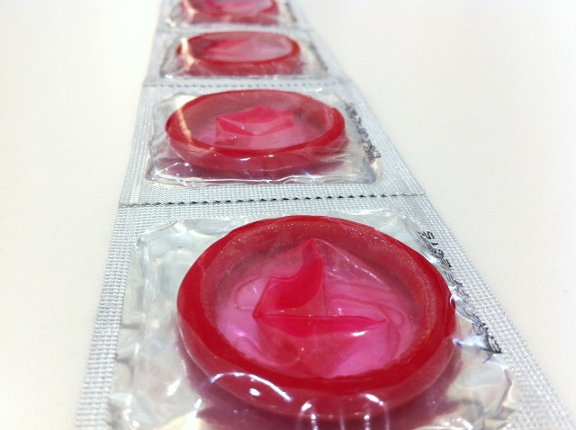 condom-538601_1920.jpg